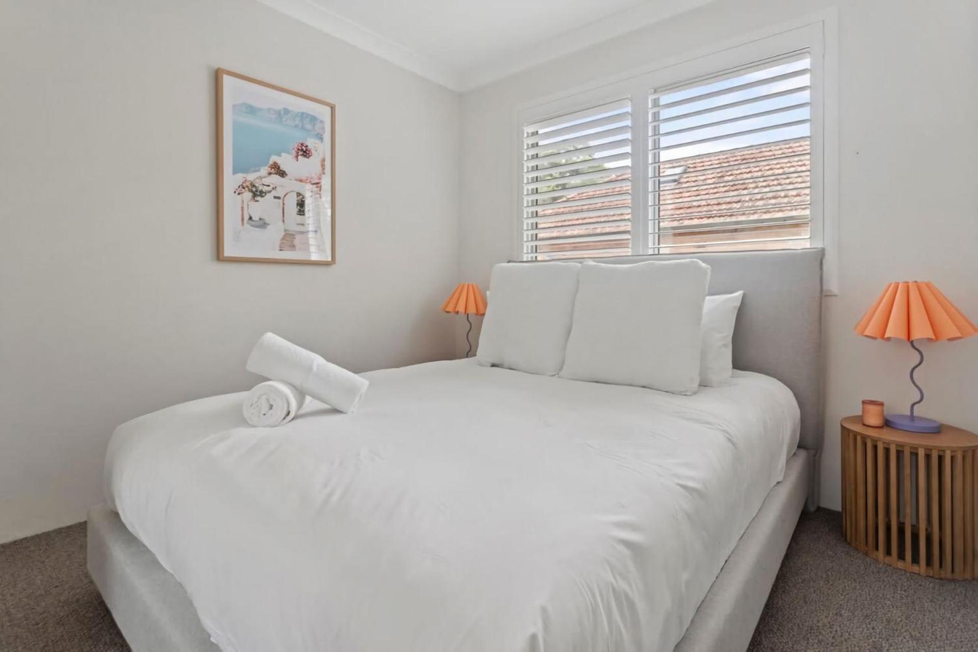 Urban Serenity 2br With Balcony Parking * Sydney